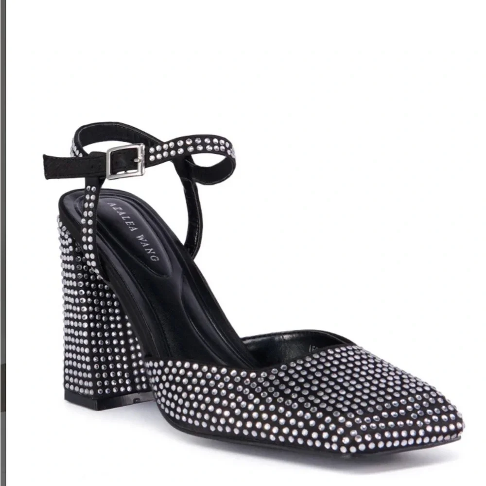 Chic Black Studded Heels